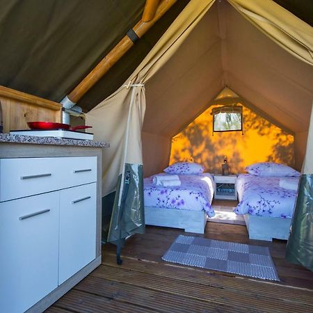 לאבין Kamp Romantik - Glamping מראה חיצוני תמונה